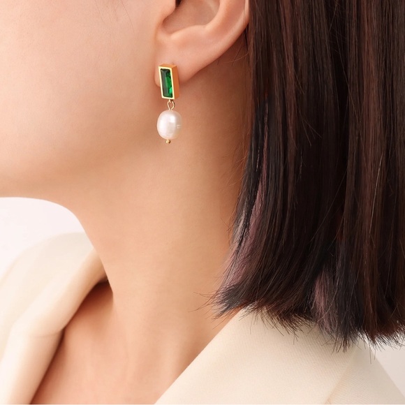 TWO PAIR FOR $55💎18K Gold Plated Freshwater Pearls Drop Earrings*CZ Zircon*ML - Picture 3 of 8